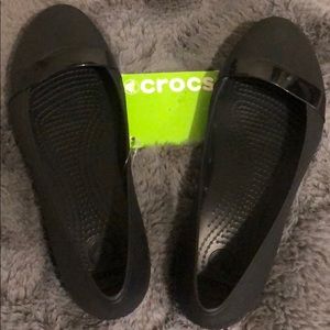 Crocs Flat